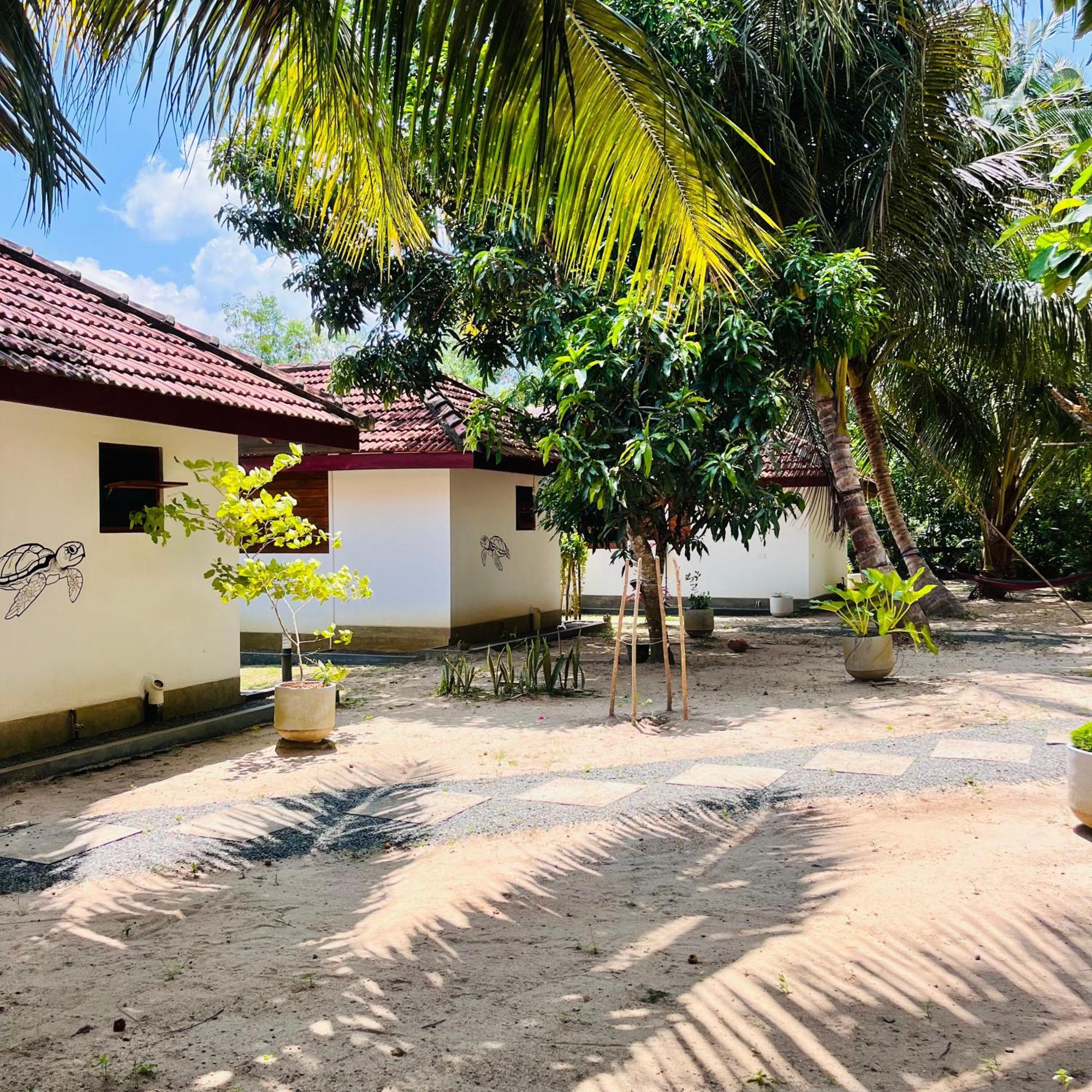 Hanguk Lanka Lagoon Villa *