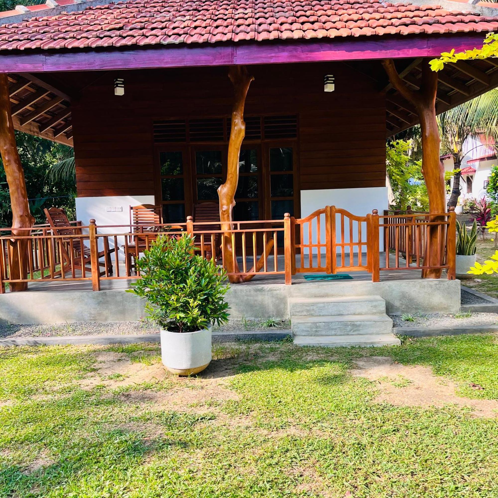 Hanguk Lanka Lagoon *