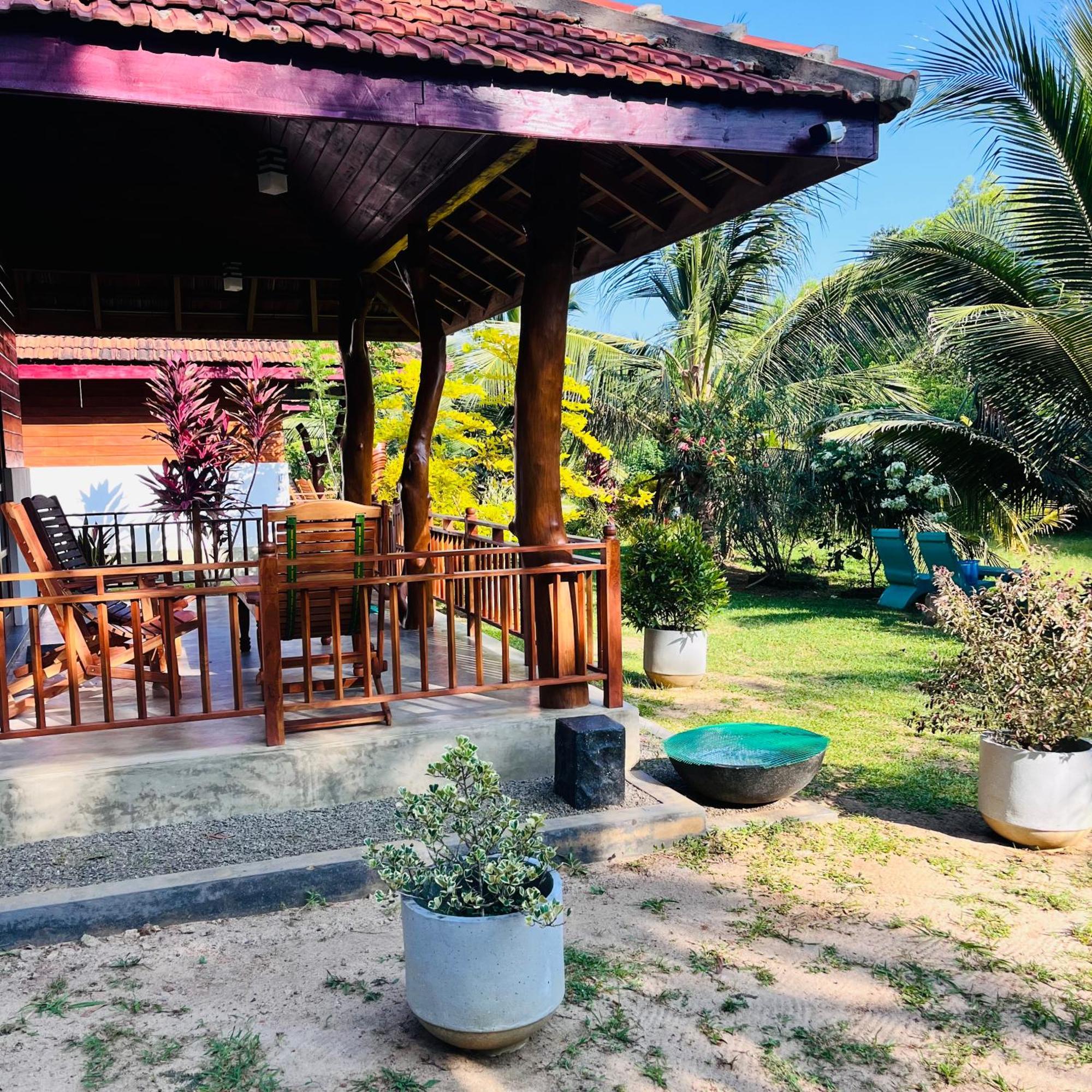 Hanguk Lanka Lagoon Tangalle